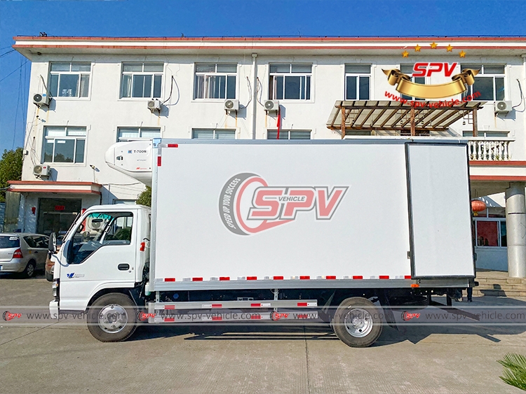 Refrigerator Truck ISUZU - LS Refrigerator Truck ISUZU - LS